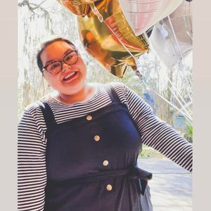 Meet your Posher, Lindsay